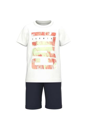 Name It παιδικό σετ ρούχων με T-shirt με graphic print μπροστά και σορτς (6-14 ετών) (2 τεμάχια) - 13214392 - Λευκό